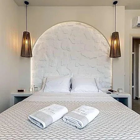Porto Dema Luxury Hotell *