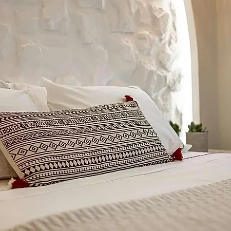 Porto Dema Luxury Hotell Sangri