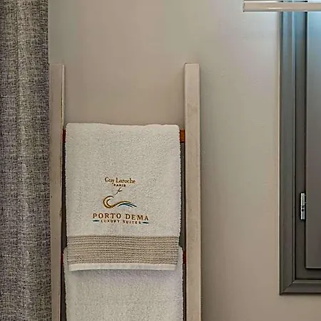 Hotell Porto Dema Luxury